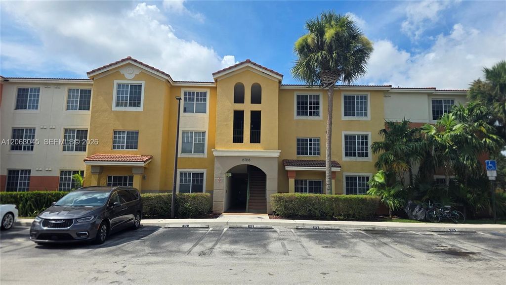 6768 Heritage Grande 7208, Boynton Beach, FL 33437