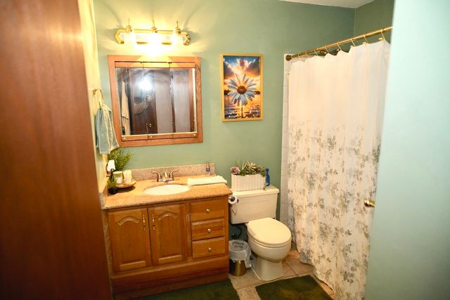 512 Shenandoah Trail, Elgin, IL 60123