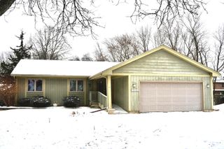 512 Shenandoah Trail, Elgin, IL 60123