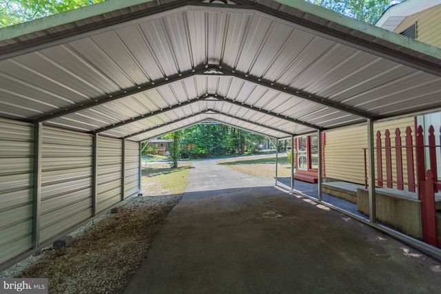 559 JOHNNYCAKE LN, Harpers Ferry, WV 25425