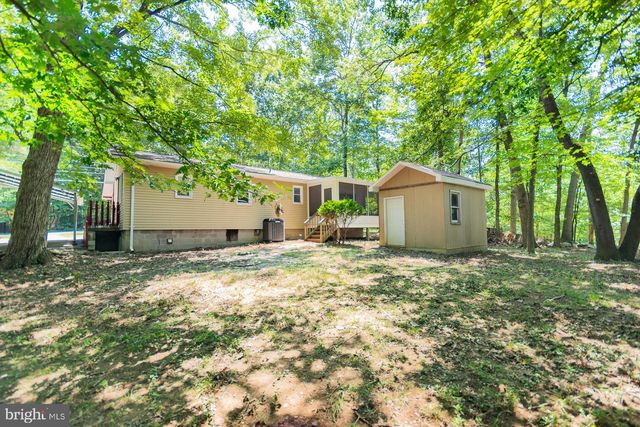 559 JOHNNYCAKE LN, Harpers Ferry, WV 25425
