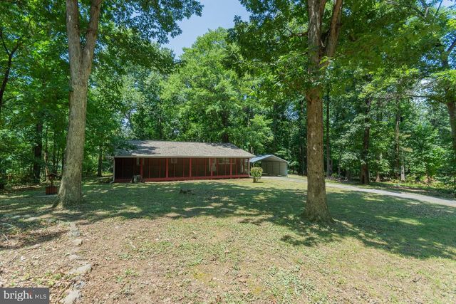 559 JOHNNYCAKE LN, Harpers Ferry, WV 25425