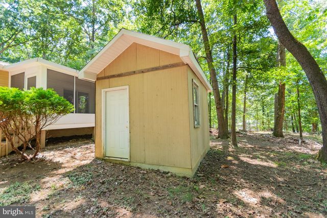 559 JOHNNYCAKE LN, Harpers Ferry, WV 25425