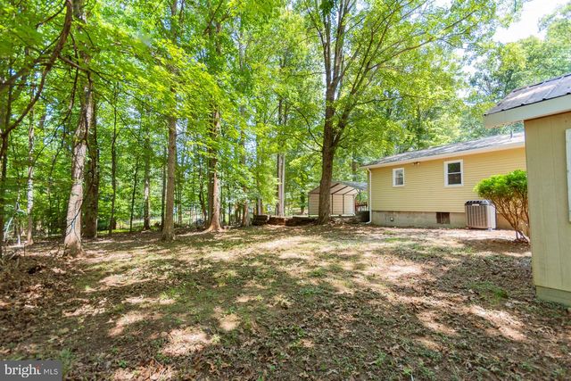 559 JOHNNYCAKE LN, Harpers Ferry, WV 25425