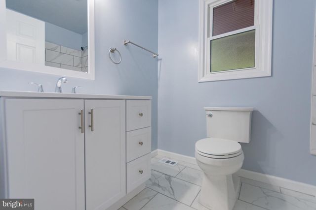 559 JOHNNYCAKE LN, Harpers Ferry, WV 25425