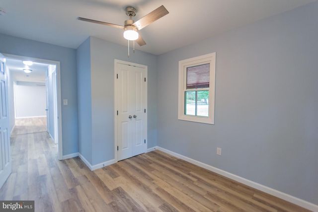 559 JOHNNYCAKE LN, Harpers Ferry, WV 25425