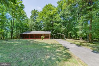 559 JOHNNYCAKE LN, Harpers Ferry, WV 25425