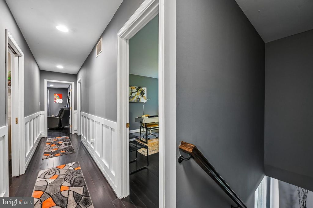 Image 19 of property listing at 10 DELBARTON CT, Sparks Glencoe, MD 21152