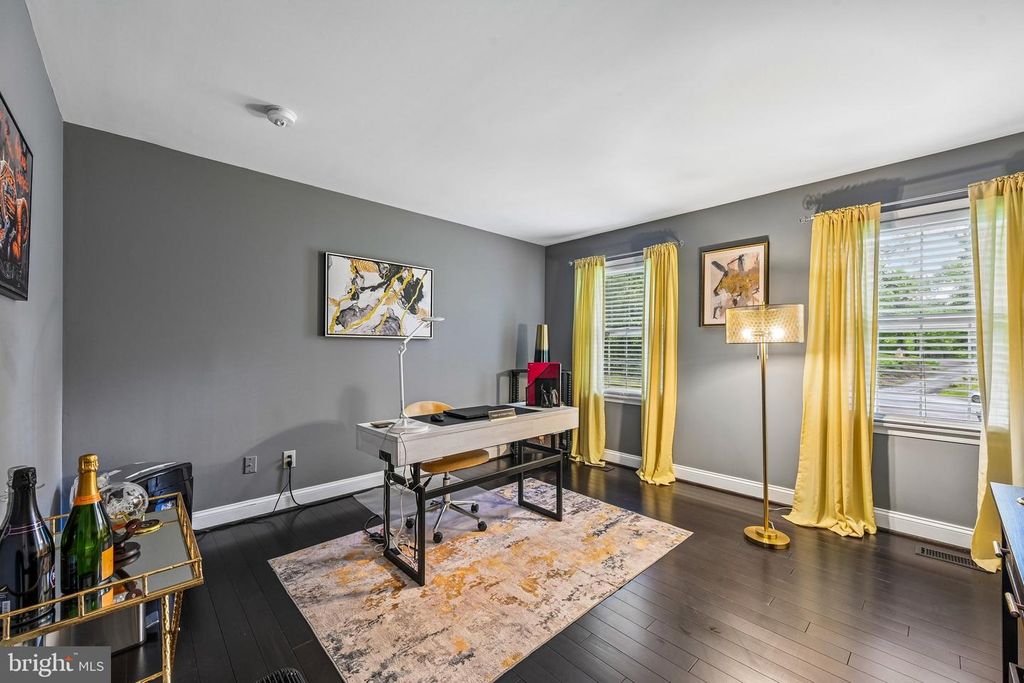 Image 24 of property listing at 10 DELBARTON CT, Sparks Glencoe, MD 21152