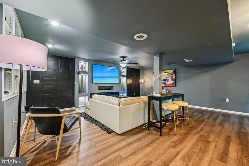 Image 36 of property listing at 10 DELBARTON CT, Sparks Glencoe, MD 21152