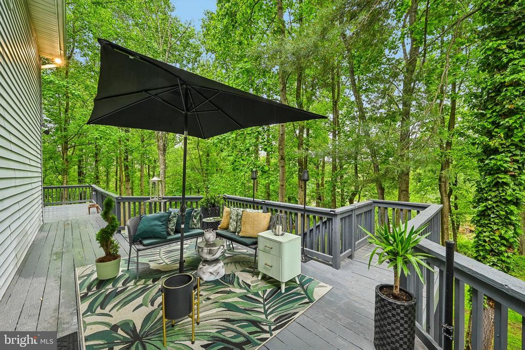 Image 43 of property listing at 10 DELBARTON CT, Sparks Glencoe, MD 21152