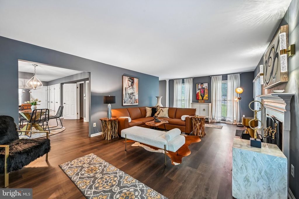 Image 9 of property listing at 10 DELBARTON CT, Sparks Glencoe, MD 21152