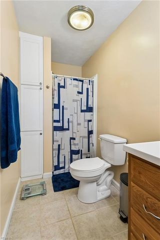 882 Cheyenne DR, Newport News, VA 23608