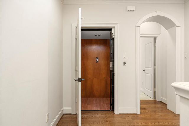 3903 Purdue Street, Houston, TX 77005