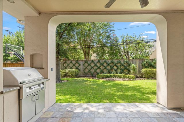 3903 Purdue Street, Houston, TX 77005