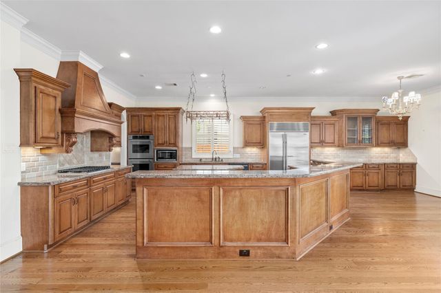 3903 Purdue Street, Houston, TX 77005