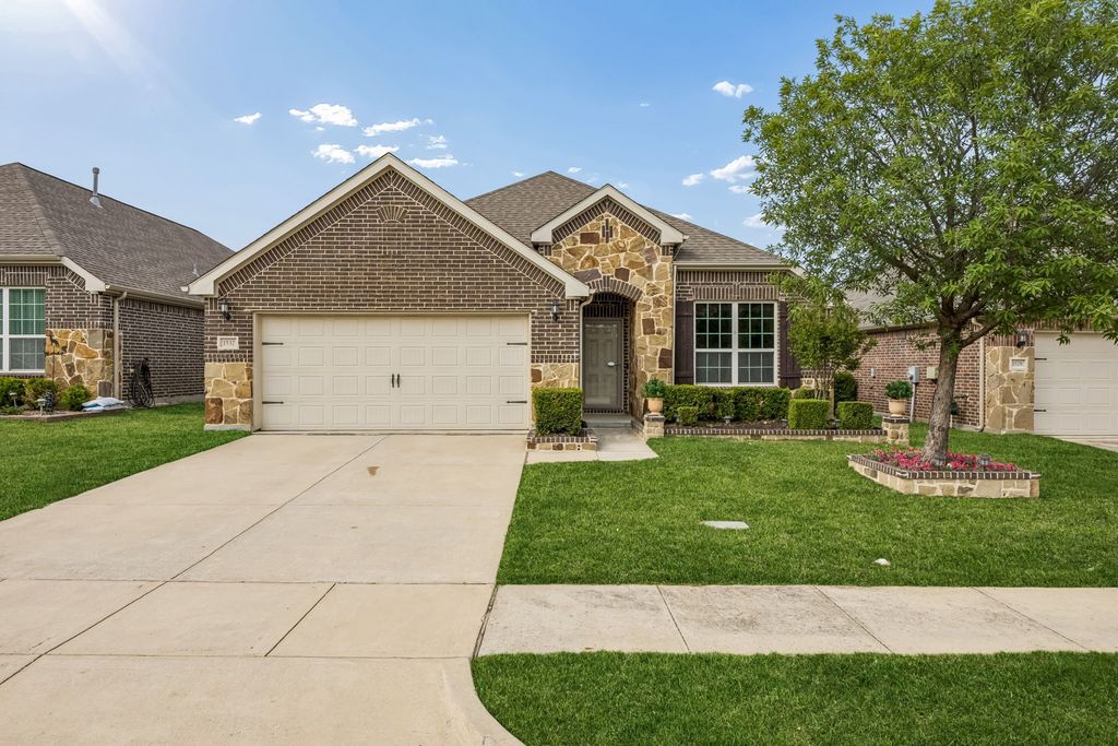 1532 Westborough Drive, Northlake, TX 76226
