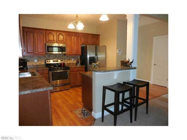 24 Grouper LOOP, Hampton, VA 23666