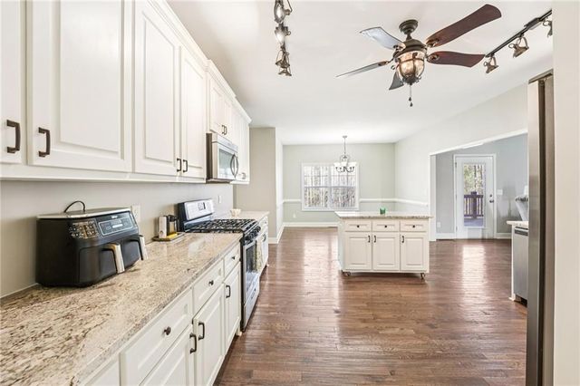 7055 Bannister Road, Cumming, GA 30028