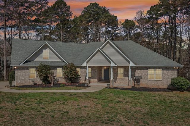 7055 Bannister Road, Cumming, GA 30028