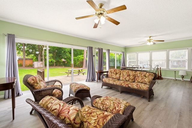 10 Lesesne Drive, Sumter, SC 29150