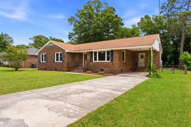 10 Lesesne Drive, Sumter, SC 29150