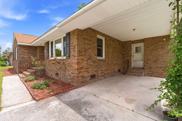 10 Lesesne Drive, Sumter, SC 29150