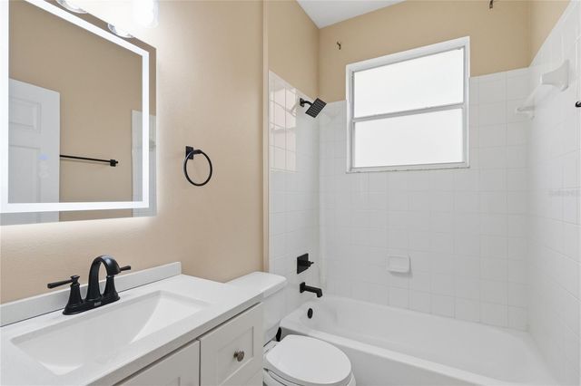 13537 EYAS ROAD, Orlando, FL 32837