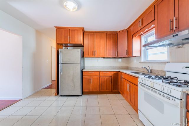 6124 228th Street, Oakland Gardens, NY 11364