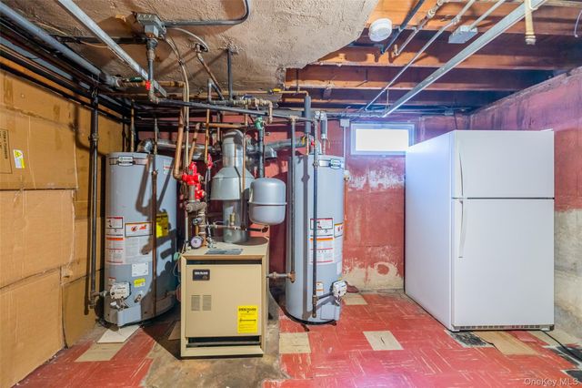 6124 228th Street, Oakland Gardens, NY 11364