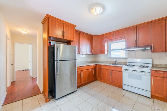 6124 228th Street, Oakland Gardens, NY 11364