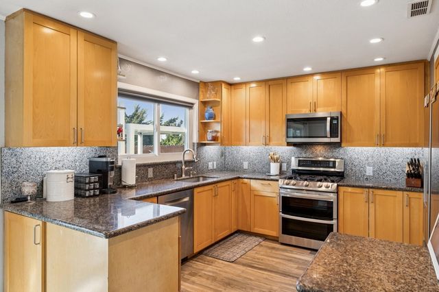 2709 2709 Limerick Road, San Pablo, CA 94806