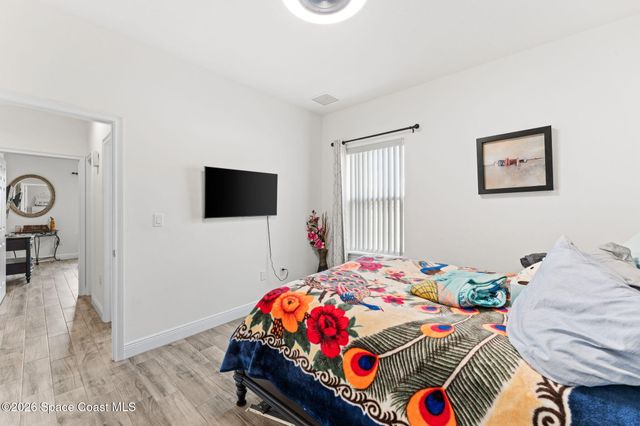 470 Galilean Avenue SE, Palm Bay, FL 32909