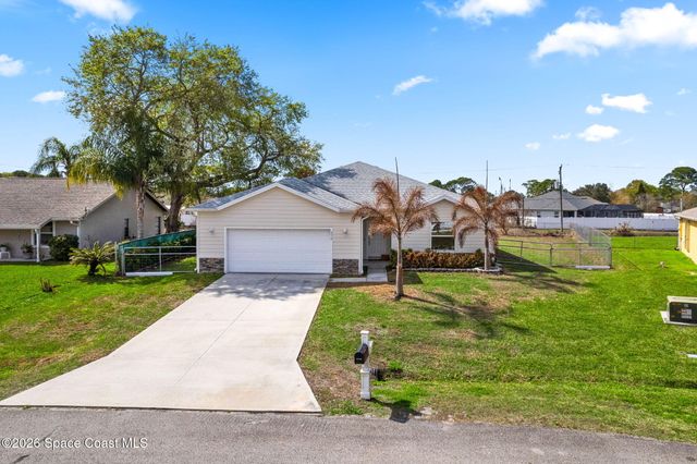 470 Galilean Avenue SE, Palm Bay, FL 32909