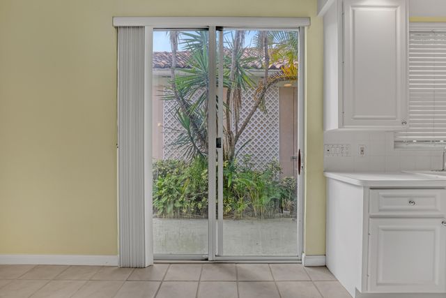 2580 Kittbuck Way, West Palm Beach, FL 33411