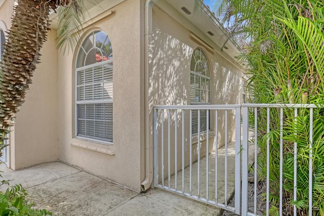 2580 Kittbuck Way, West Palm Beach, FL 33411