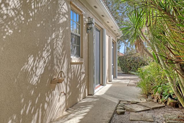 2580 Kittbuck Way, West Palm Beach, FL 33411