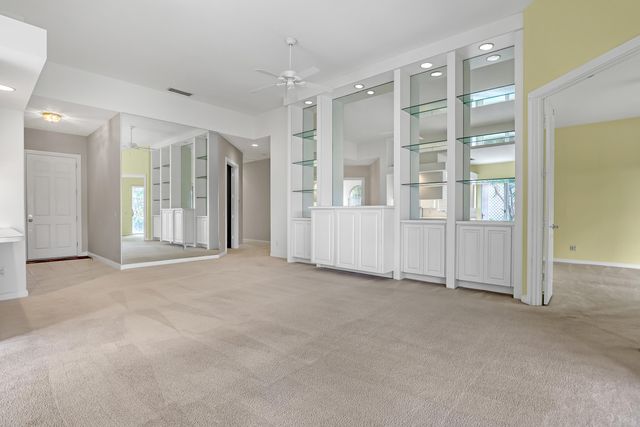 2580 Kittbuck Way, West Palm Beach, FL 33411