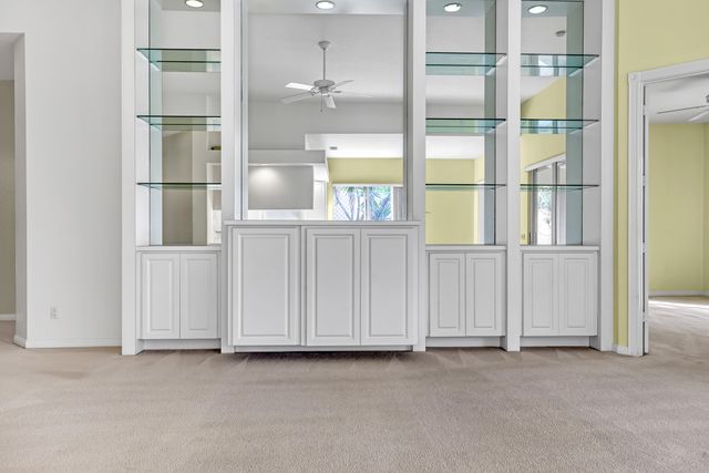 2580 Kittbuck Way, West Palm Beach, FL 33411