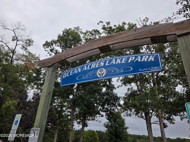 1739 Breakers Drive, Manahawkin, NJ 08050