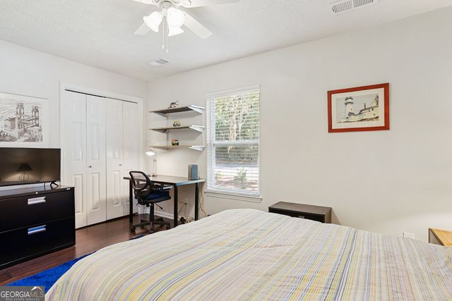 220 N Cromwell Road, Savannah, GA 31410