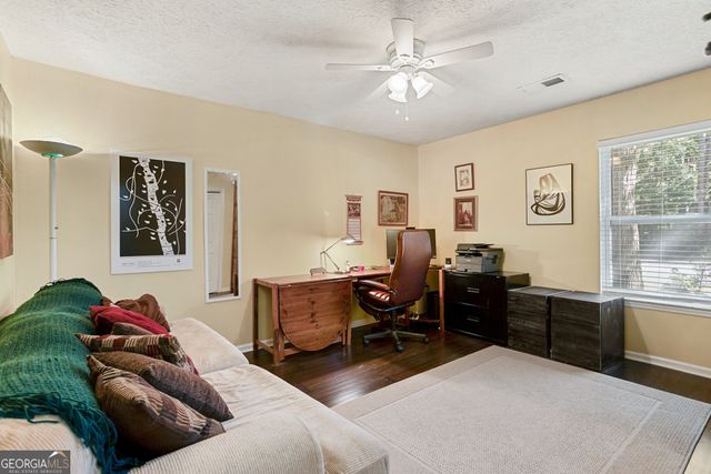 220 N Cromwell Road, Savannah, GA 31410