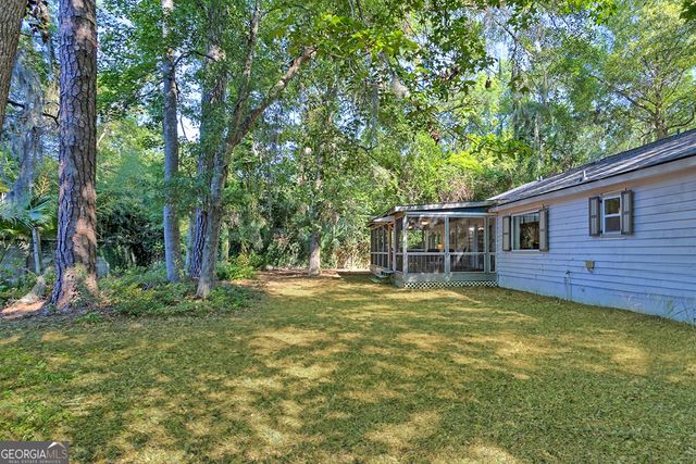 220 N Cromwell Road, Savannah, GA 31410