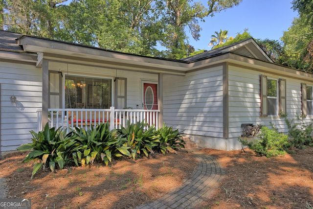 220 N Cromwell Road, Savannah, GA 31410