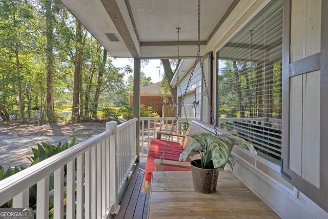 220 N Cromwell Road, Savannah, GA 31410