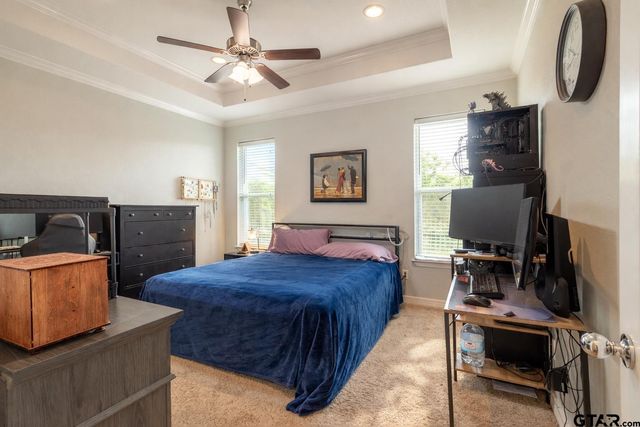 2802 Valley View St, Tyler, TX 75701