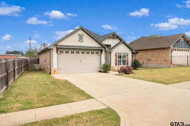 2802 Valley View St, Tyler, TX 75701