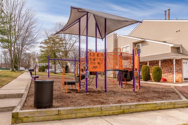 105 Neilly Court, Old Bridge, NJ 08857