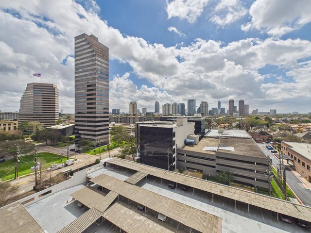 5001 Woodway Drive 1103, Houston, TX 77056