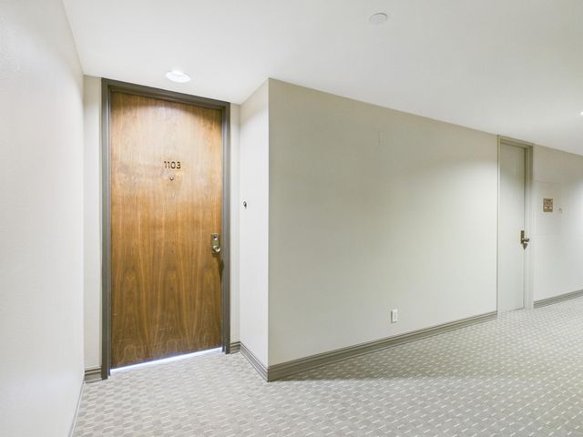 5001 Woodway Drive 1103, Houston, TX 77056